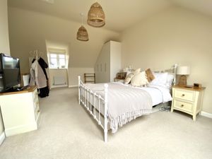 Photo 16- click for photo gallery